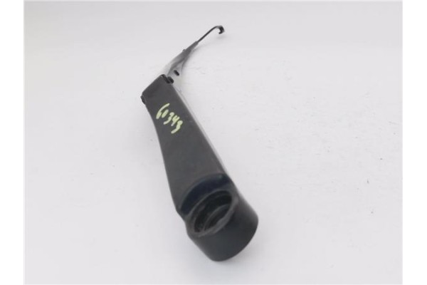 Recambio de brazo limpiaparabrisas delantero derecho para hyundai i10 (ia) 1.0 classic referencia OEM IAM 98321B9050  