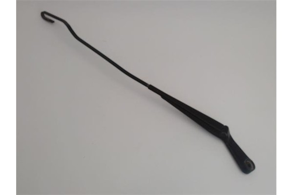 Recambio de brazo limpiaparabrisas delantero derecho para volkswagen golf iii (1h1) 2.0 referencia OEM IAM   
