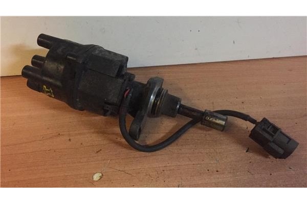 Recambio de delco para nissan terrano/terrano ii (r20)(1993) 2.4 i 12v 4wd referencia OEM IAM 2210040F00 D4P87034503 