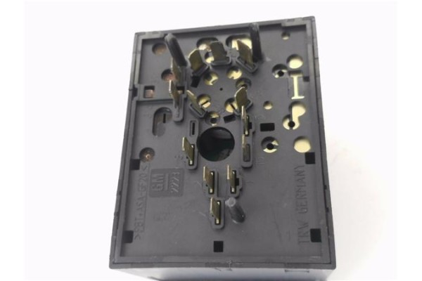 Recambio de mando de luces para opel astra g berlina 2.0 di referencia OEM IAM 09180774 09181045 