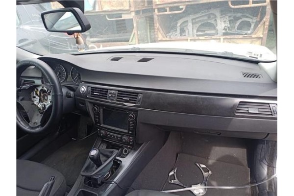 Recambio de salpicadero para bmw serie 3 berlina (e90) 3.0 330d referencia OEM IAM   
