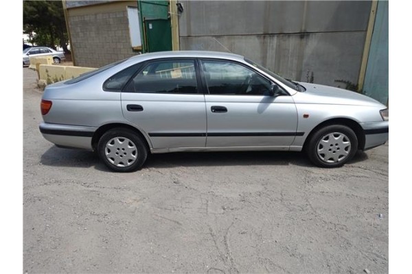 toyota carina (t19) del año 1996