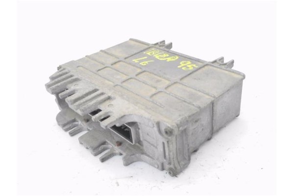 Recambio de centralita para seat ibiza (6k1) 1.6 i referencia OEM IAM 8A0907311J 261203192 
