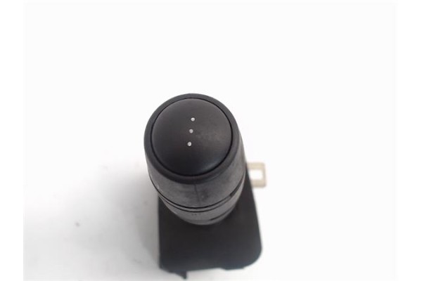 Recambio de mando limpiaparabrisas para renault clio ii fase ii (b/cb0) referencia OEM IAM   