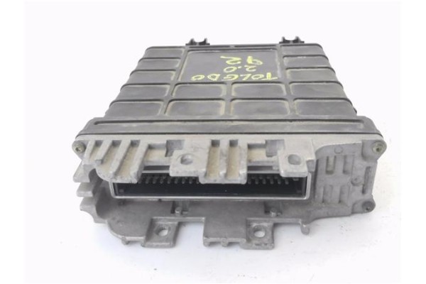 Recambio de centralita para seat toledo (1l) 2.0 i referencia OEM IAM 037906024S 5WP4135 