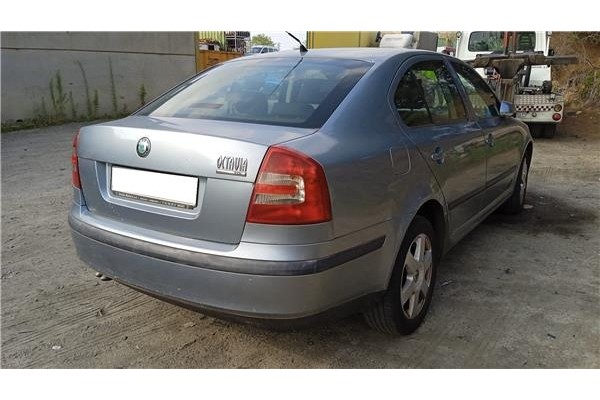 skoda octavia berlina (1z3) del año 2005