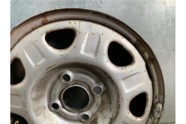 Recambio de llanta para chevrolet spark 1.0 basis referencia OEM IAM   