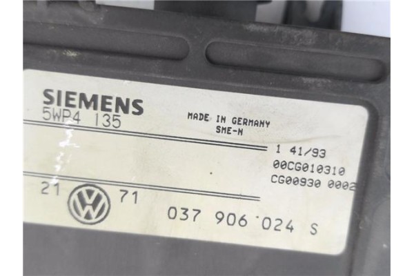 Recambio de centralita para seat toledo (1l) 2.0 i referencia OEM IAM 037906024S 5WP4135 