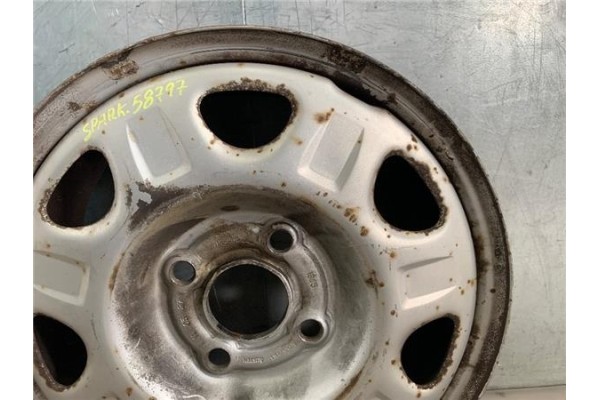 Recambio de llanta para chevrolet spark 1.0 basis referencia OEM IAM   