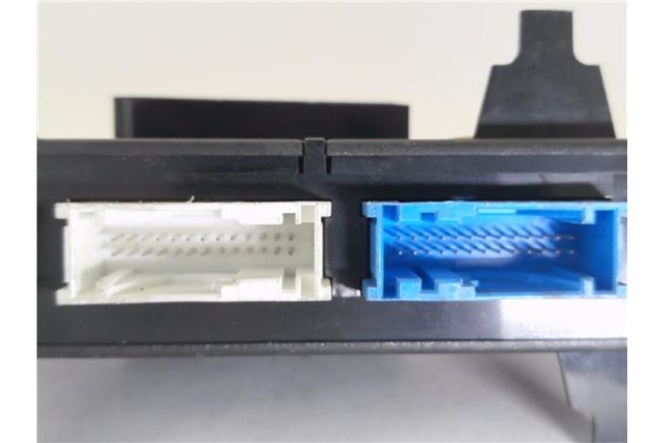 Recambio de centralita para bmw serie 3 berlina (e36) 1.9 318is referencia OEM IAM 641183909001 8,48211E+16 