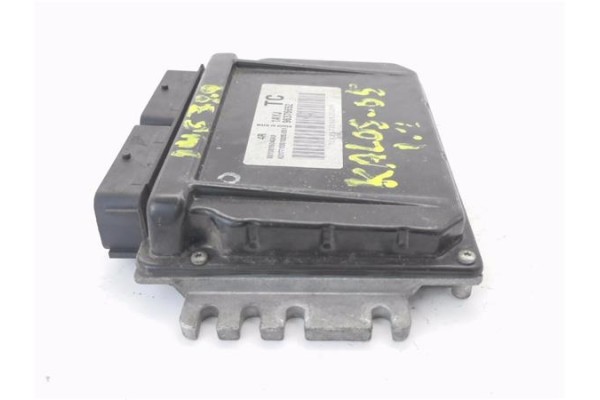 Recambio de centralita para chevrolet kalos 1.2 se referencia OEM IAM 96376652 S010016040A9 
