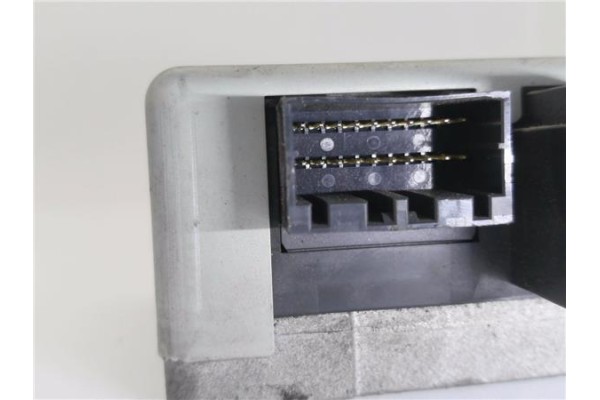 Recambio de centralita para suzuki swift iii (sg) 1.3 referencia OEM IAM 3872063J10 Q1T23882M 
