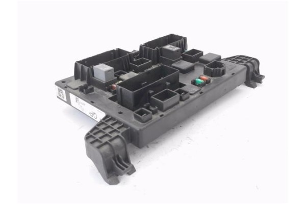 Recambio de centralita para opel astra j berlina 5p 1.7 selective referencia OEM IAM 13302300 365927271 