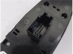 Recambio de mando elevalunas delantero izquierdo para bmw serie 1 berlina 5p (f20) 2.0 116d referencia OEM IAM 61319208109 72838