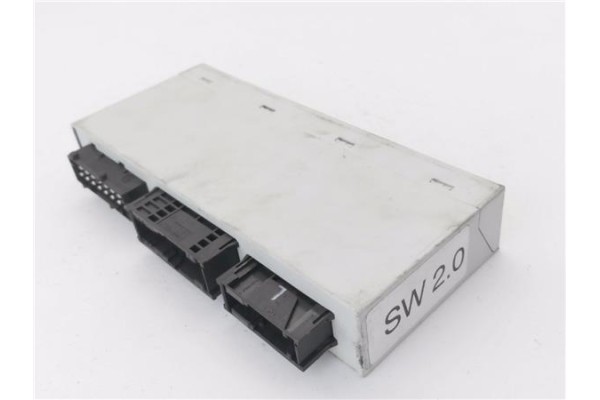 Recambio de centralita para bmw serie 3 compacto (e46) 2.0 td referencia OEM IAM 613569143679 689667 