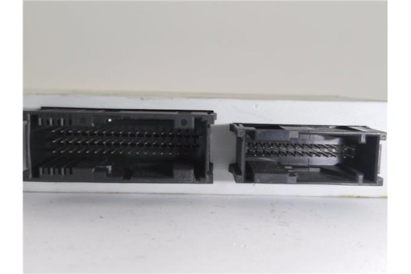 Recambio de centralita para bmw serie 3 compacto (e46) 2.0 td referencia OEM IAM 613569143679 689667 