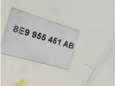 Recambio de deposito limpiaparabrisas para audi a4 avant (8e) 1.8 t referencia OEM IAM 8E9955451AB  