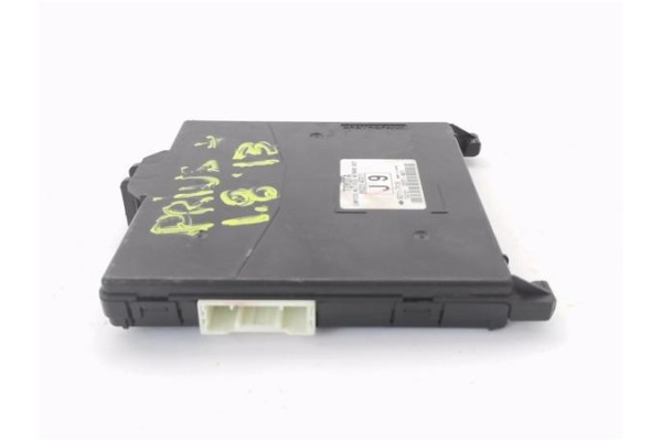 Recambio de centralita para toyota prius + (zvw40) 1.8 advance referencia OEM IAM 89221471211 50117115 