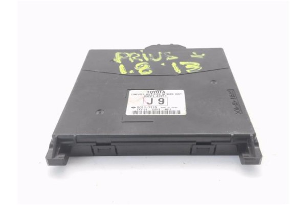 Recambio de centralita para toyota prius + (zvw40) 1.8 advance referencia OEM IAM 89221471211 50117115 