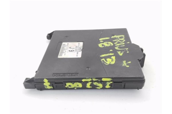Recambio de centralita para toyota prius + (zvw40) 1.8 advance referencia OEM IAM 89221471211 50117115 