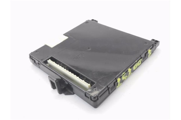 Recambio de centralita para toyota prius + (zvw40) 1.8 advance referencia OEM IAM 89221471211 50117115 