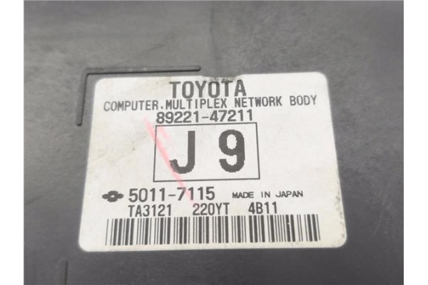 Recambio de centralita para toyota prius + (zvw40) 1.8 advance referencia OEM IAM 89221471211 50117115 