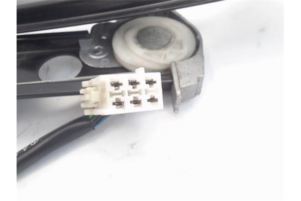 Recambio de mecanismo elevalunas delantero derecho para mercedes-benz clase s (bm 220) berlina referencia OEM IAM A2207202646 A2