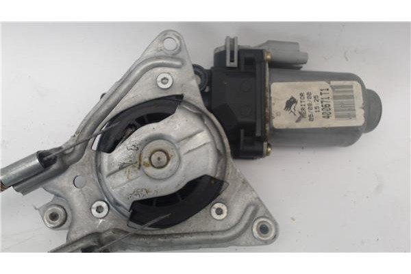 Recambio de mecanismo elevalunas delantero derecho para citroen saxo referencia OEM IAM 9222G9  