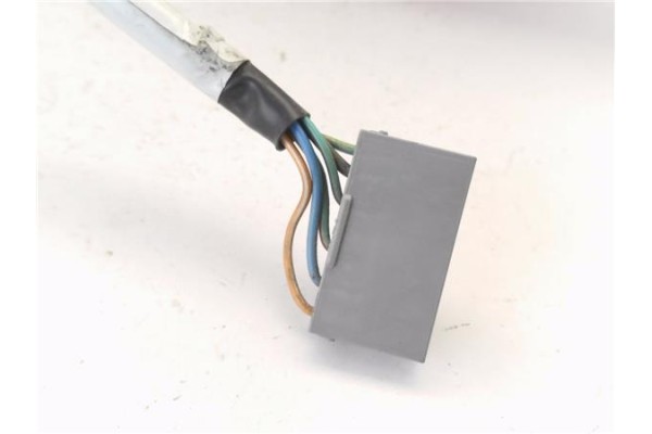 Recambio de piloto trasero derecho para ford mondeo iii ranchera familiar (bwy) 2.0 tdci referencia OEM IAM 1S7X13A412CB  