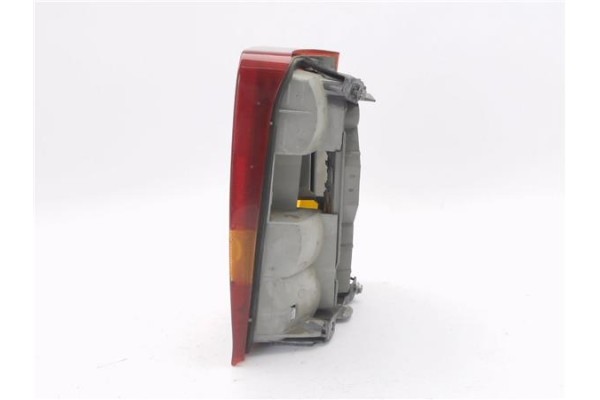 Recambio de piloto trasero izquierdo para opel kadett e 1.2 cup lim. referencia OEM IAM 1424120564  