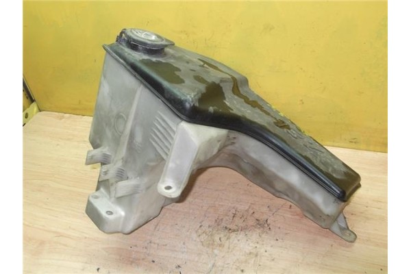Recambio de deposito limpiaparabrisas para bmw serie x5 (e53) 3.0d referencia OEM IAM 61678252738  
