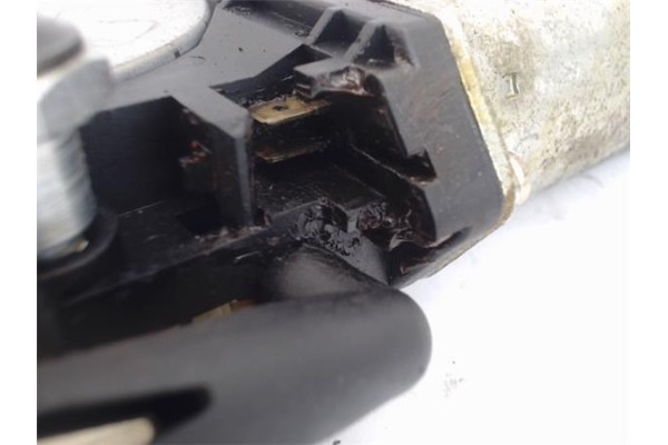 Recambio de mecanismo elevalunas delantero izquierdo para volvo s40 berlina referencia OEM IAM 30652184  