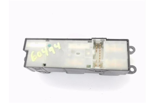 Recambio de mando elevalunas delantero izquierdo para nissan almera tino (v10m) 1.8 básico referencia OEM IAM 25401VB000  