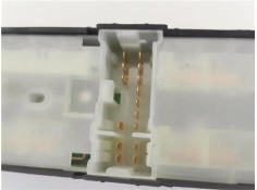 Recambio de mando elevalunas delantero izquierdo para nissan almera tino (v10m) 1.8 básico referencia OEM IAM 25401VB000  