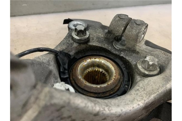 Recambio de mangueta delantero izquierda para saab 9-3 cabriolet 2.0 t referencia OEM IAM   