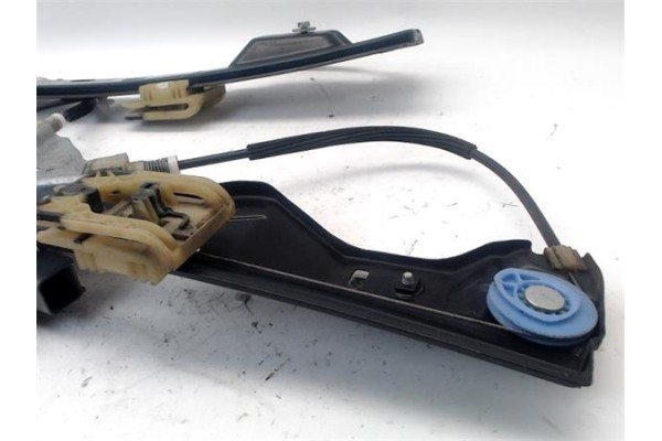 Recambio de mecanismo elevalunas delantero izquierdo para opel astra j 1.6 referencia OEM IAM 13313568 13350758 