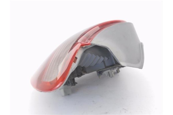 Recambio de piloto trasero derecho para toyota yaris (ncp1/nlp1/scp1) 1.3 linea luna referencia OEM IAM 5308701R  