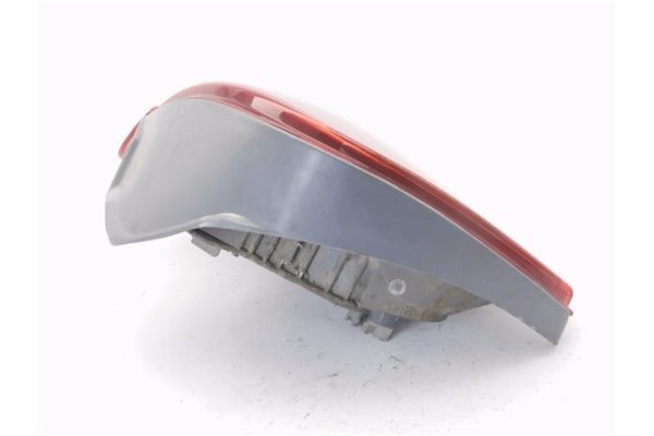Recambio de piloto trasero derecho para toyota yaris (ncp1/nlp1/scp1) 1.3 linea luna referencia OEM IAM 5308701R  