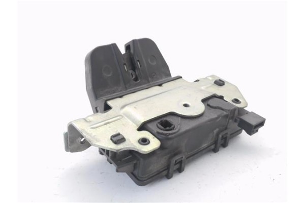 Recambio de cerradura porton para opel zafira 1.9 cdti referencia OEM IAM 13117285 495058724 