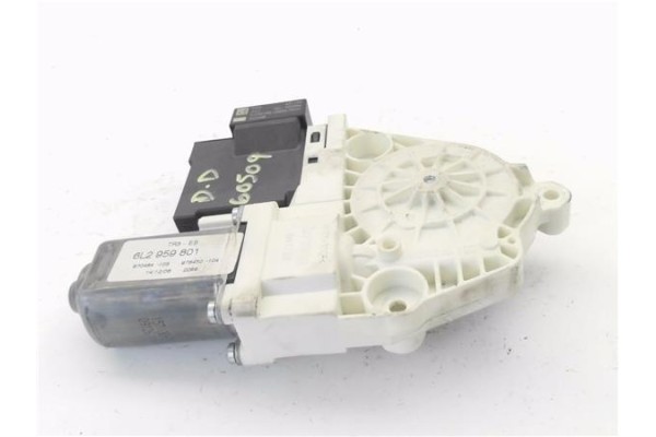 Recambio de motor elevalunas delantero derecho para seat ibiza (6l1) 1.4 fresh referencia OEM IAM 6L2959801 976450104 