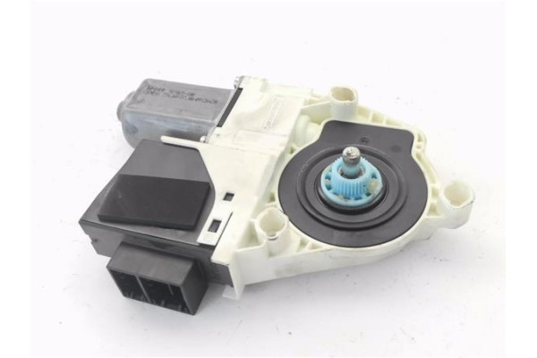 Recambio de motor elevalunas delantero derecho para seat ibiza (6l1) 1.4 fresh referencia OEM IAM 6L2959801 976450104 
