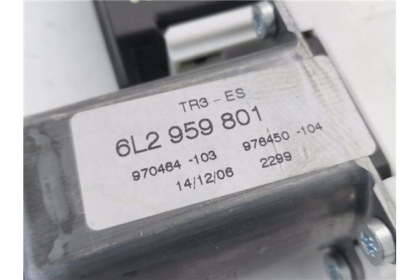 Recambio de motor elevalunas delantero derecho para seat ibiza (6l1) 1.4 fresh referencia OEM IAM 6L2959801 976450104 