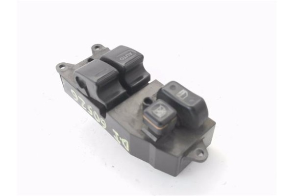 Recambio de mando elevalunas delantero izquierdo para toyota yaris (ncp1/nlp1/scp1) 1.3 linea luna referencia OEM IAM 0115N30  