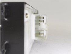 Recambio de mando elevalunas delantero izquierdo para toyota yaris (ncp1/nlp1/scp1) 1.3 linea luna referencia OEM IAM 0115N30  