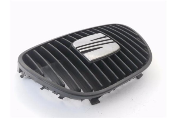 Recambio de rejilla capo para seat ibiza (6l1) 1.4 fresh referencia OEM IAM 6L0853651  