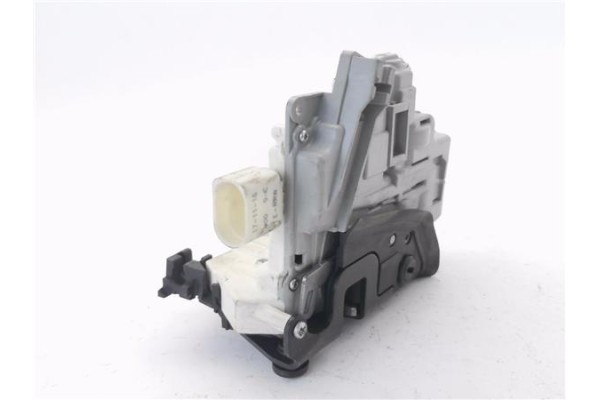 Recambio de cierre electromagnetico trasero derecho para seat altea (5p1) 1.9 tdi referencia OEM IAM 1P0839016A  