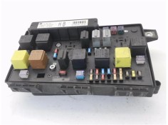 Recambio de caja fusibles/rele para opel zafira 1.9 cdti referencia OEM IAM 13206754 5DK00866838 
