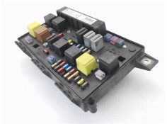Recambio de caja fusibles/rele para opel zafira 1.9 cdti referencia OEM IAM 13206754 5DK00866838 