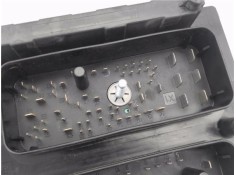 Recambio de caja fusibles/rele para opel zafira 1.9 cdti referencia OEM IAM 13206754 5DK00866838 
