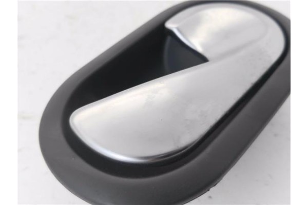Recambio de manilla int. puerta delantero derecha para renault scenic ii (jm) 1.4 authentique referencia OEM IAM 8200028486 5005